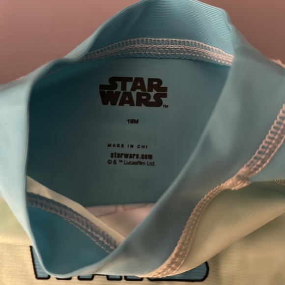 Baby YODA rash guard - Picture 3 of 4